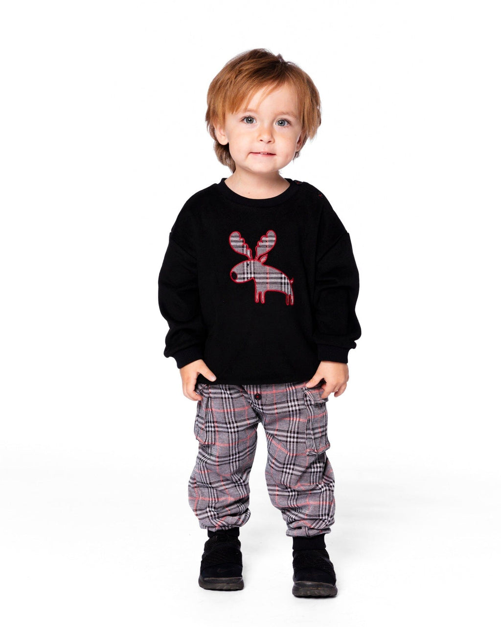 Sweater And Cargo Pants Set Black With Moose Applique-1